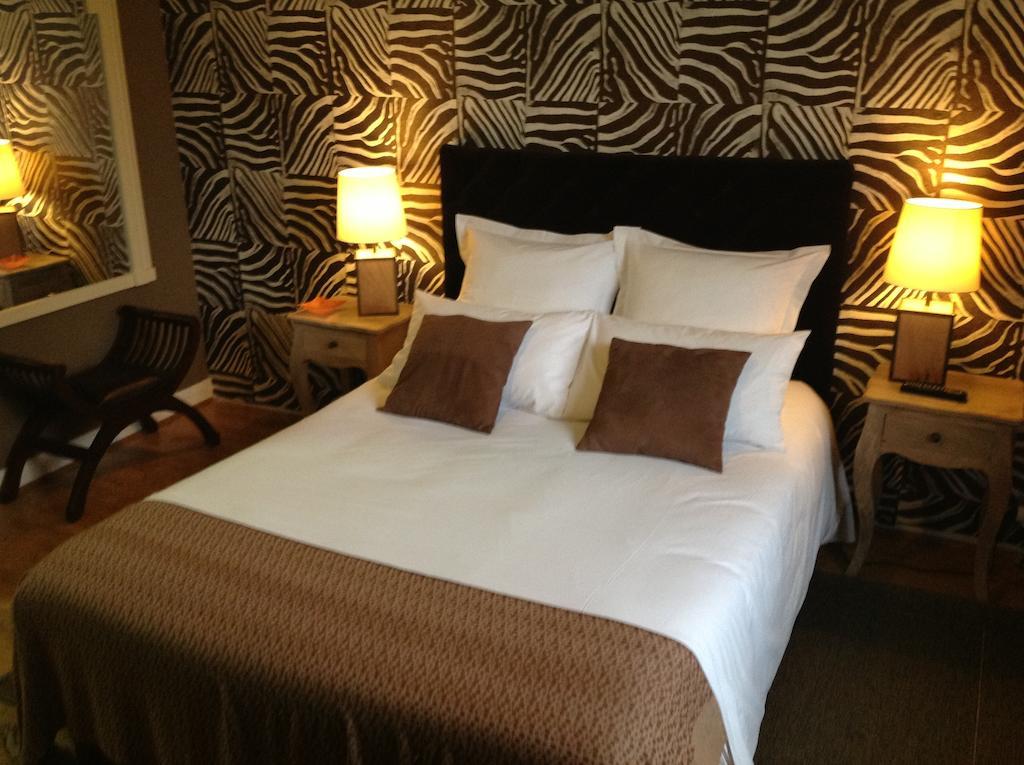 Hotel - Restaurant Le Moulin De Villiers Nouan-le-Fuzelier エクステリア 写真