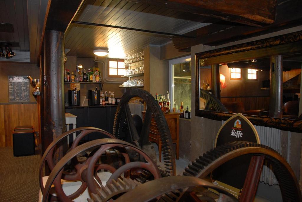 Hotel - Restaurant Le Moulin De Villiers Nouan-le-Fuzelier エクステリア 写真