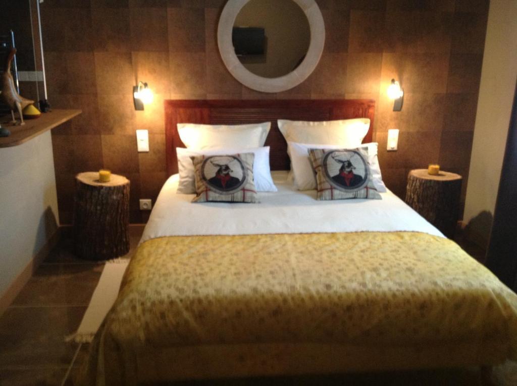 Hotel - Restaurant Le Moulin De Villiers Nouan-le-Fuzelier 部屋 写真