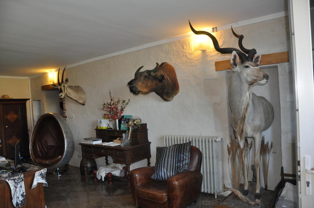 Hotel - Restaurant Le Moulin De Villiers Nouan-le-Fuzelier エクステリア 写真