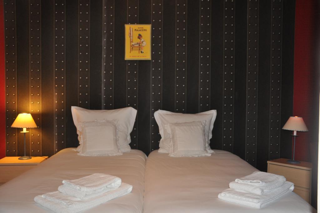 Hotel - Restaurant Le Moulin De Villiers Nouan-le-Fuzelier エクステリア 写真
