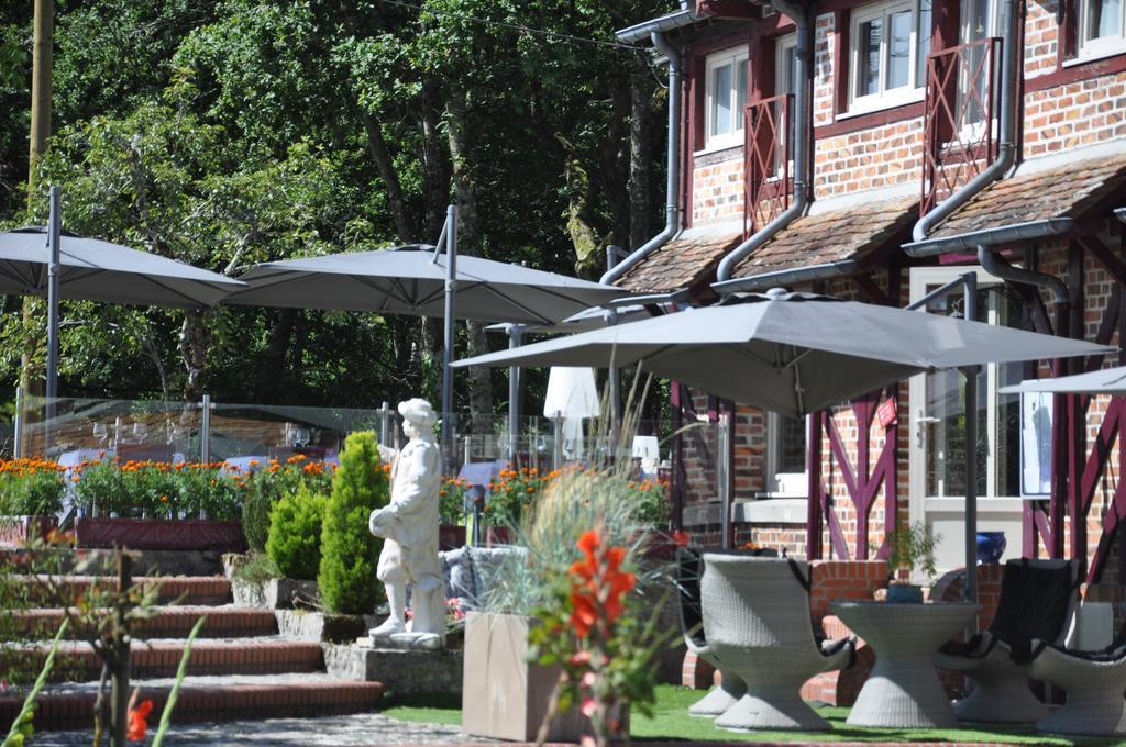 Hotel - Restaurant Le Moulin De Villiers Nouan-le-Fuzelier エクステリア 写真