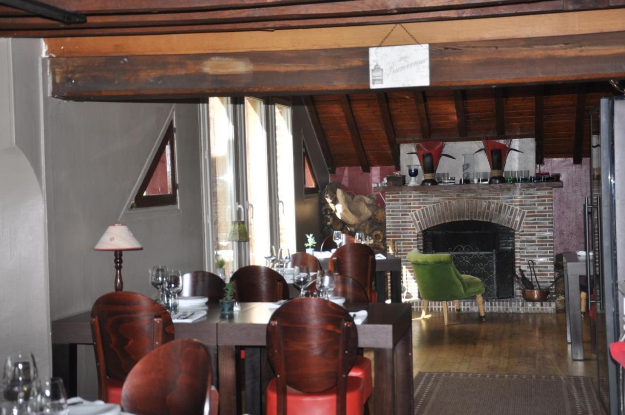 Hotel - Restaurant Le Moulin De Villiers Nouan-le-Fuzelier エクステリア 写真